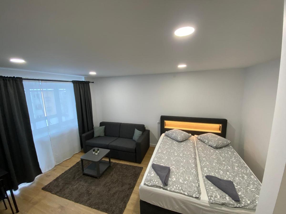 Akmene Center Apartment Naujoji Akmene Экстерьер фото