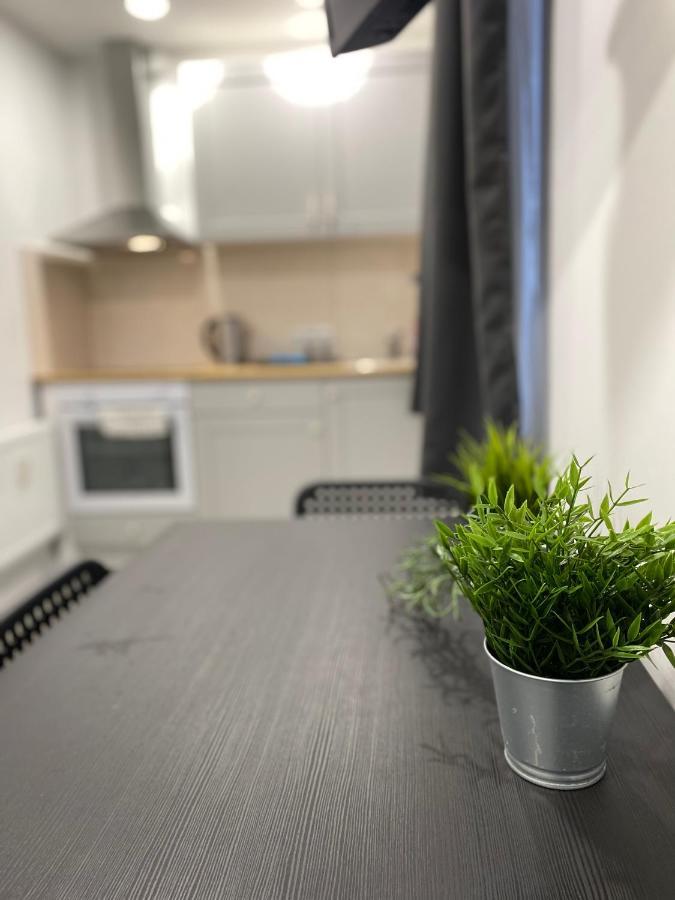 Akmene Center Apartment Naujoji Akmene Экстерьер фото