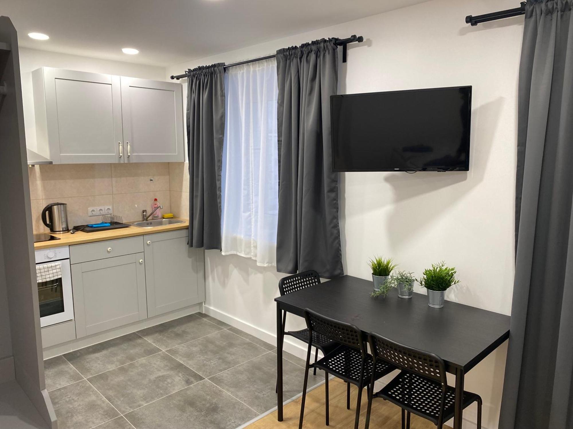 Akmene Center Apartment Naujoji Akmene Экстерьер фото